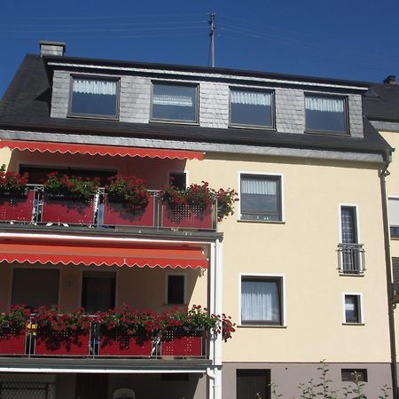 Ferienwohnung Burgblick Bullay Ngoại thất bức ảnh